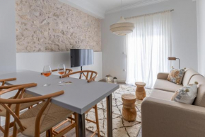 Votsala 3 Deluxe & Modern Apartment in Piraeus